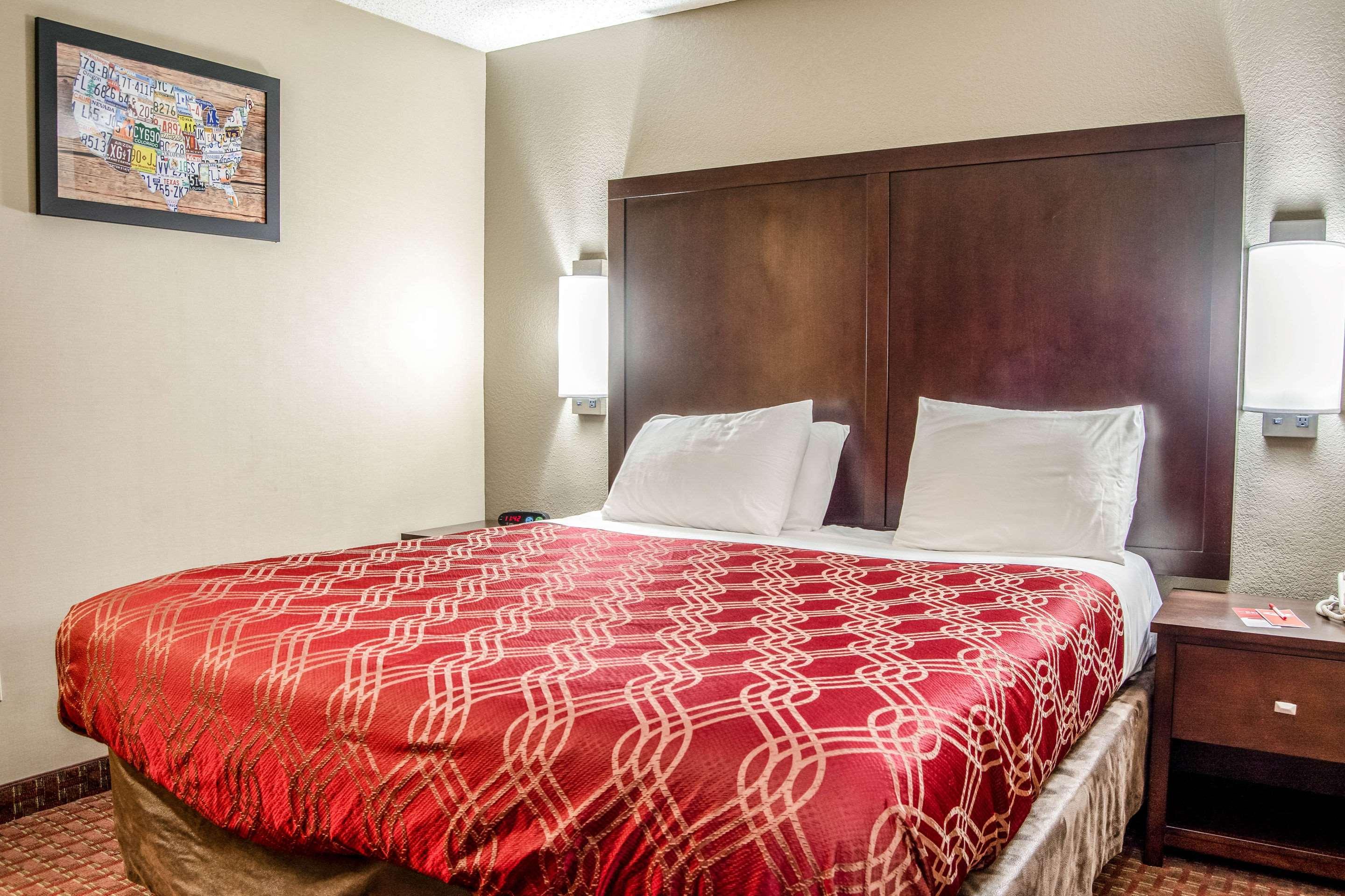Econo Lodge Southeast Milwaukie/Portland Buitenkant foto