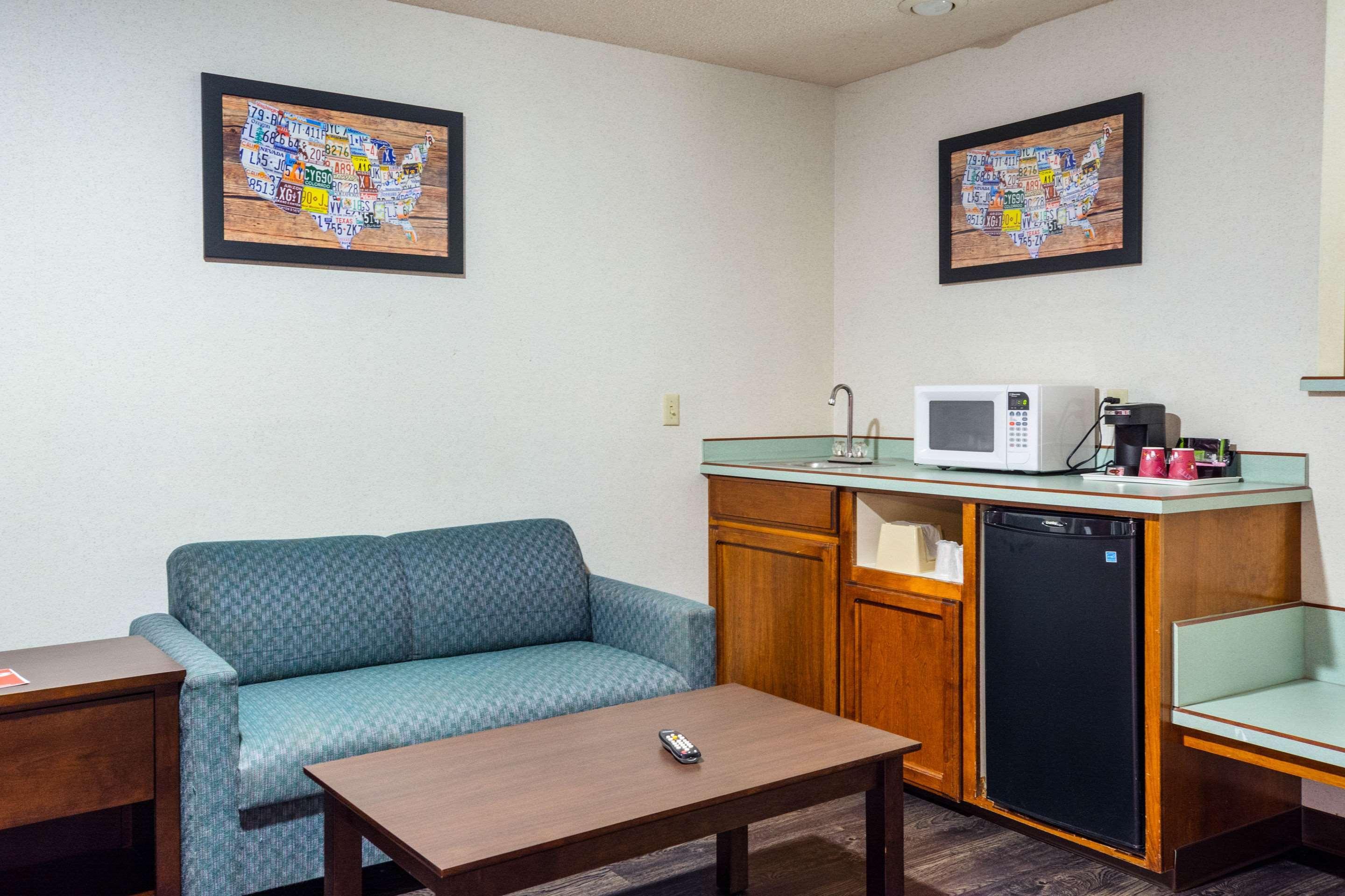 Econo Lodge Southeast Milwaukie/Portland Buitenkant foto