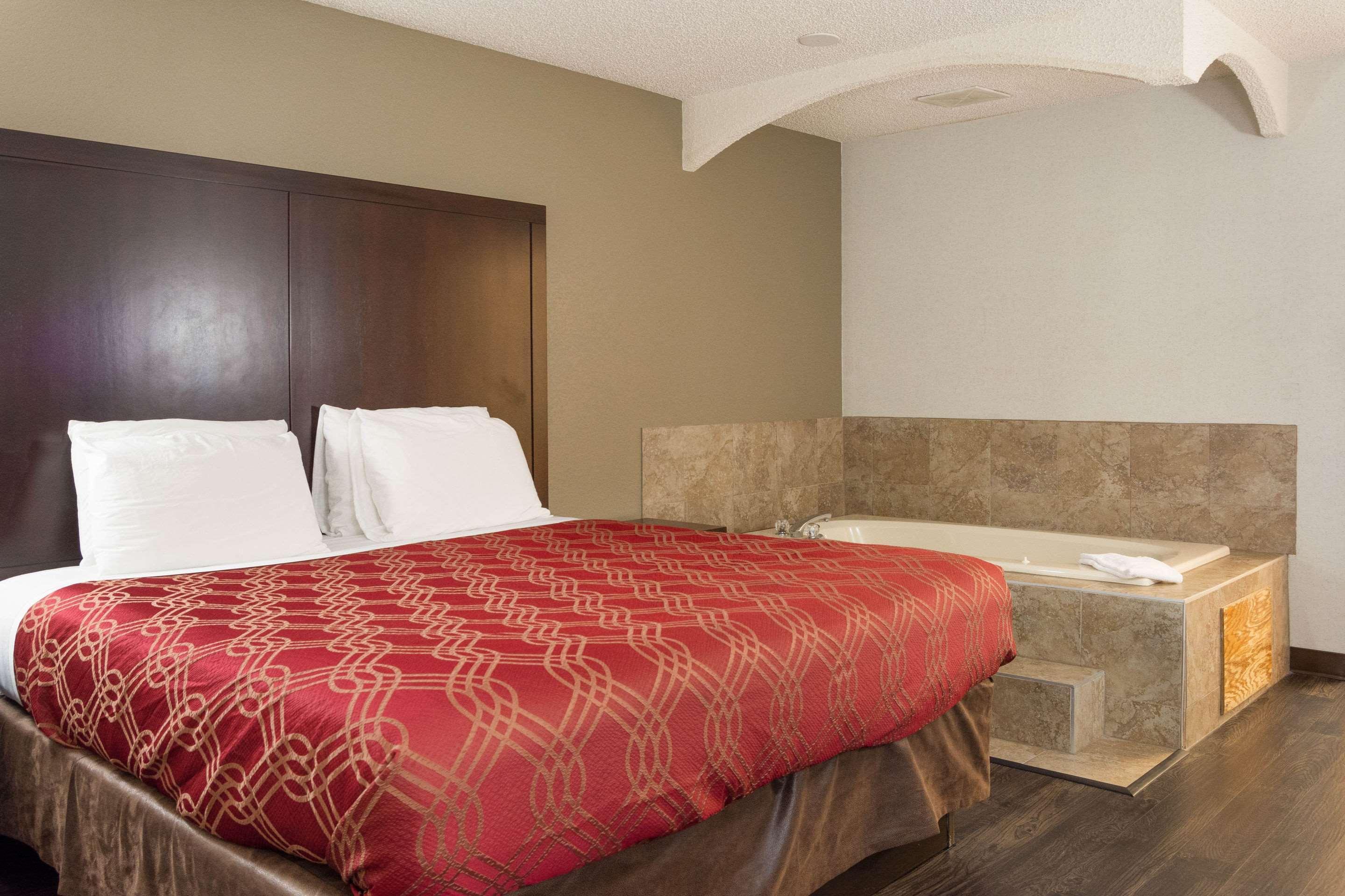 Econo Lodge Southeast Milwaukie/Portland Buitenkant foto