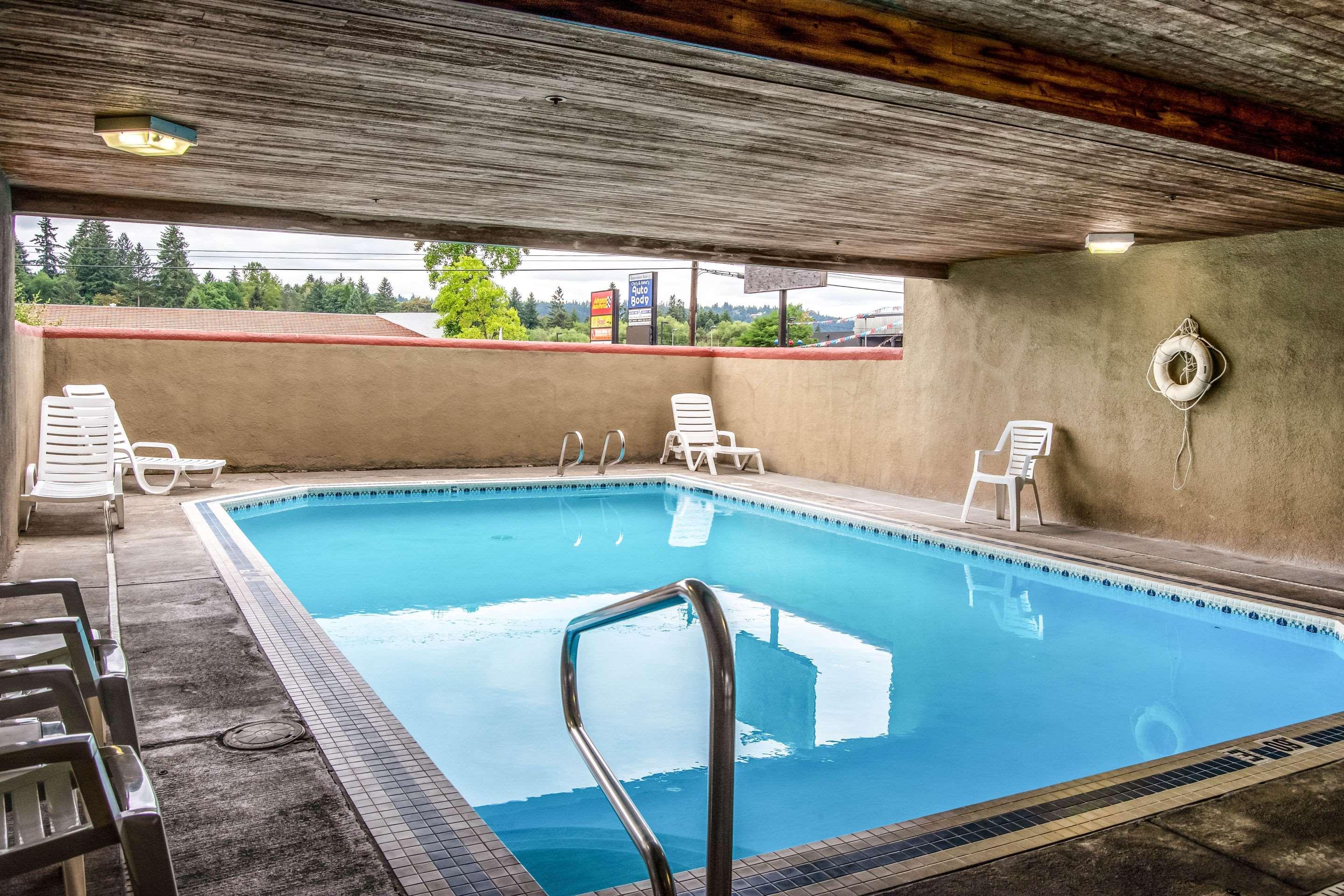 Econo Lodge Southeast Milwaukie/Portland Buitenkant foto