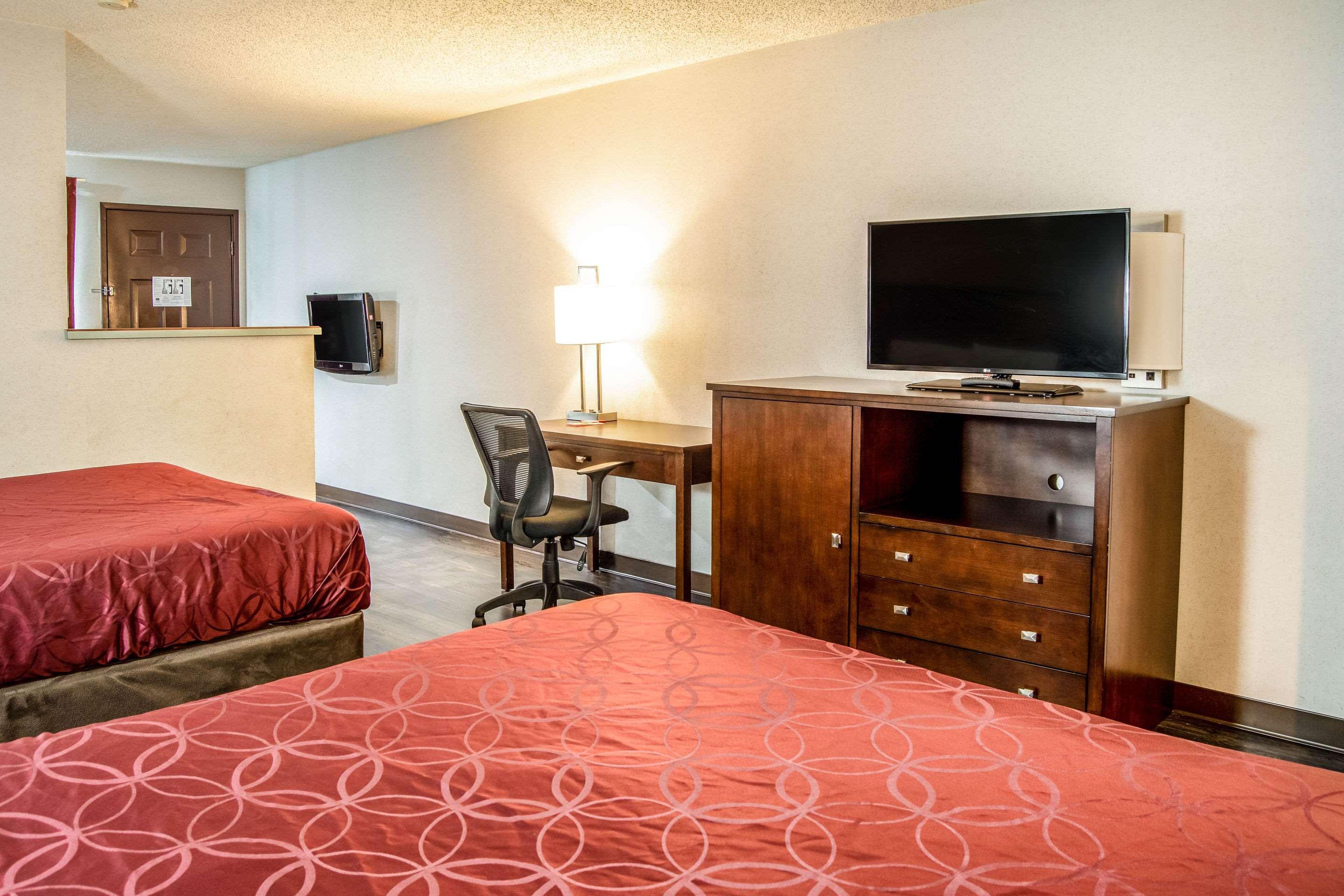 Econo Lodge Southeast Milwaukie/Portland Buitenkant foto